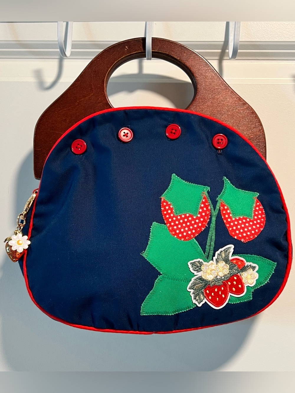 Vintage Strawberry Appliqué Handbag with Wood Handles in Navy